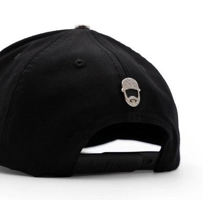 77 TOTAL BLACK